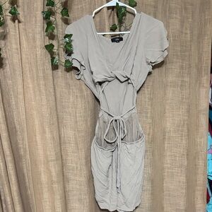 Lulu's Stylish Cross Tied Romper